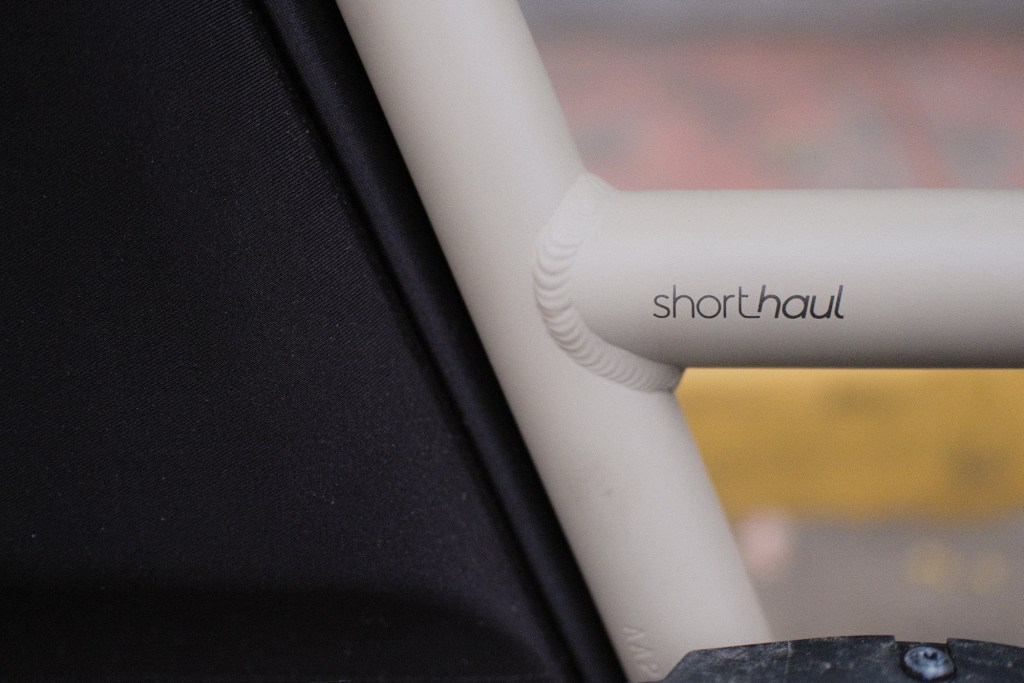 Tern Short Haul detail on bike tube